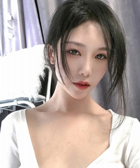 制服下的_续集欧美成人在线