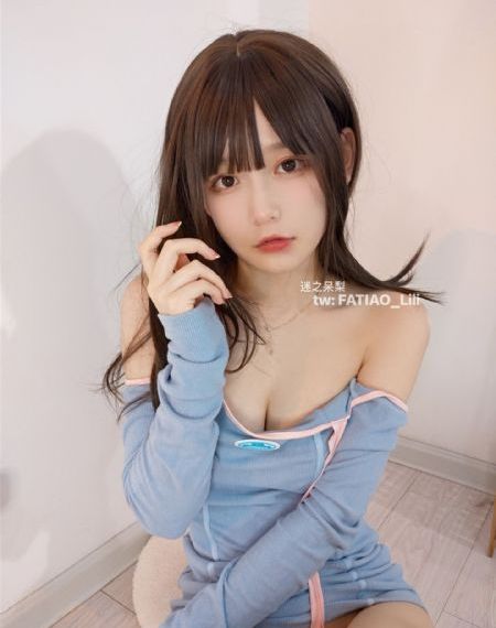 女人天堂av在线播放_超清免费高清观看