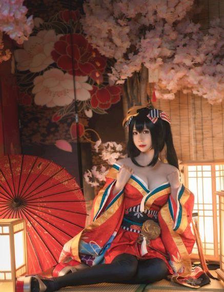 在教室被老师cao到爽在线_1080高清完整版