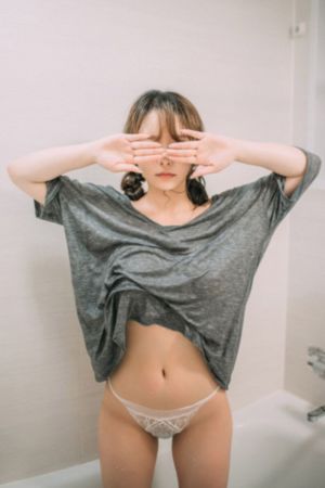 最漂亮的女医生_国产剧电影免费在线