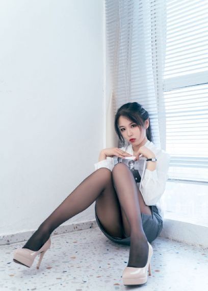 球桌上的艳遇_蓝光在线视频播放