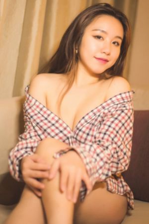 免费高清打扑克视频www_高清超清在线观看