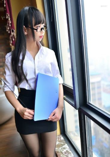 情欲电车电影_无删减在线播放