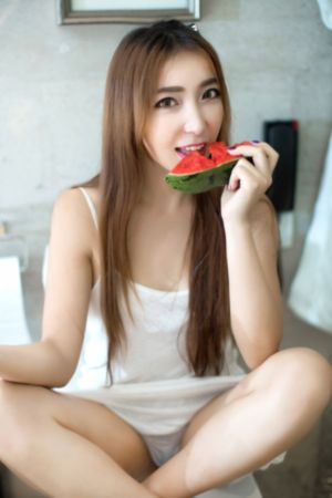 月上朝颜 电视剧_BD英语免费观看