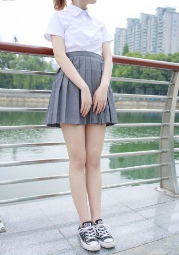 军中乐园未删减_字幕高清版在线播放