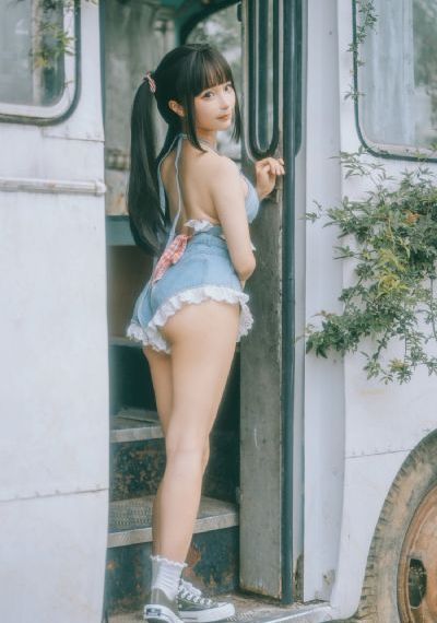 妈妈的朋友._中英字幕1080