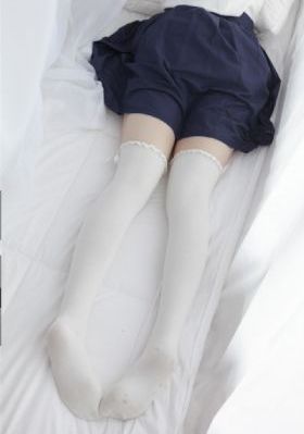 女大学生精油按摩在线观看_BD英语高清完整版