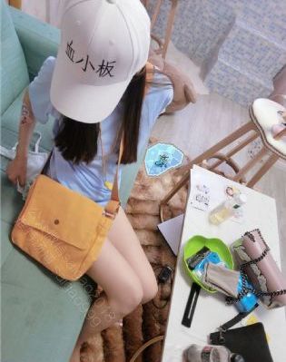 热情的女邻居在线观看_BD国语在线视频播放